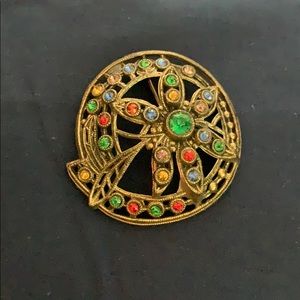 Vintage Multi Color Brooch❤️🧡💛💚💙